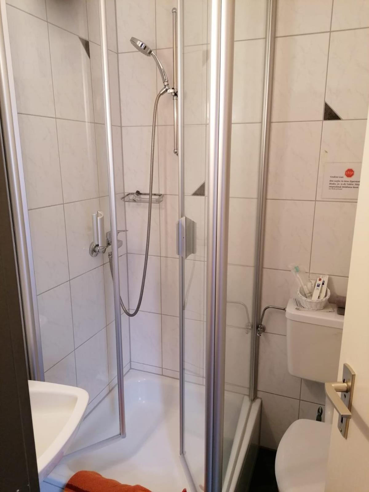 Hotel Haus Hildegard Niederkruechten Bilik gambar