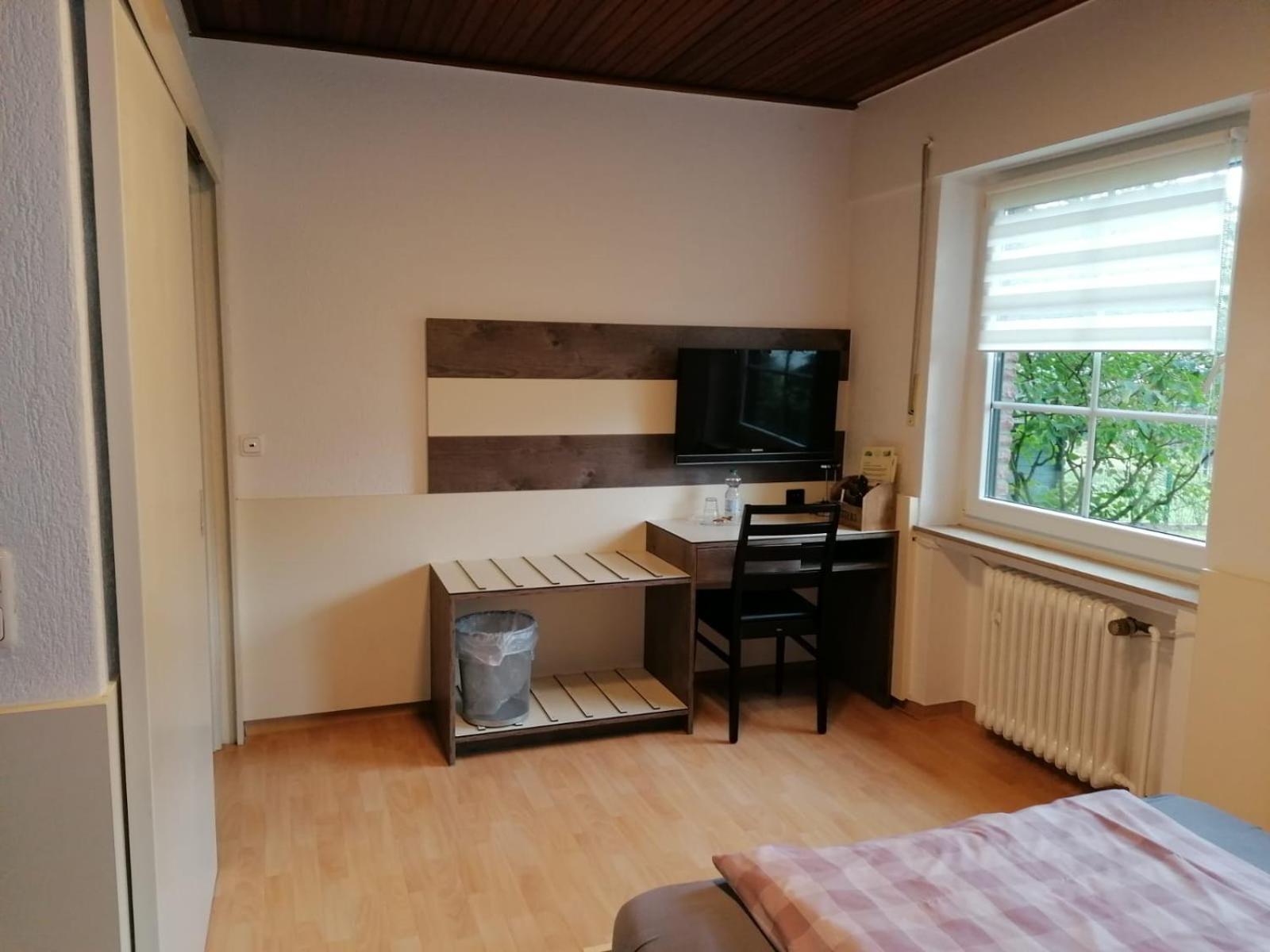 Hotel Haus Hildegard Niederkruechten Bilik gambar